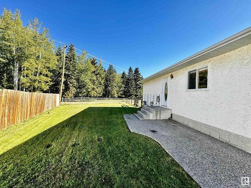 4902 Mackenzie Avenue, Drayton Valley, AB - Outdoor