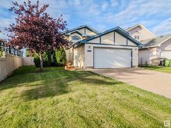 1036 JAMES CR NW  Edmonton, AB T6L 6P6