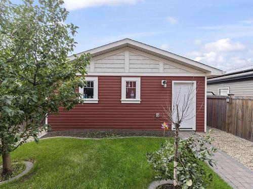 17544 59 St Nw, Edmonton, AB 