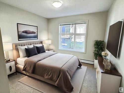 215 5510 Schonsee Drive, Edmonton, AB - Indoor Photo Showing Bedroom