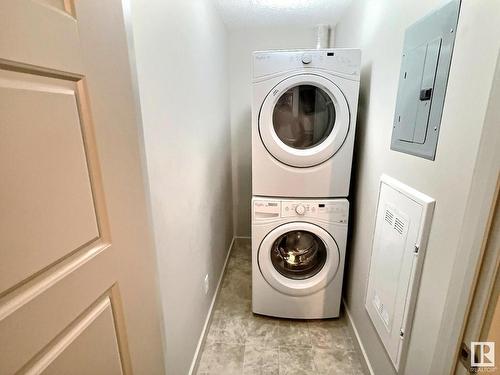 215 5510 Schonsee Drive, Edmonton, AB - Indoor Photo Showing Laundry Room