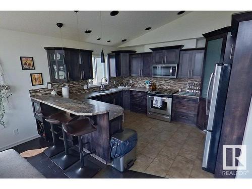 234 Lakeside Drive, Rural Barrhead County, AB - Indoor Photo Showing Kitchen With Double Sink With Upgraded Kitchen