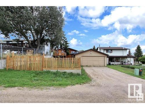 4214 51 Av, Cold Lake, AB 