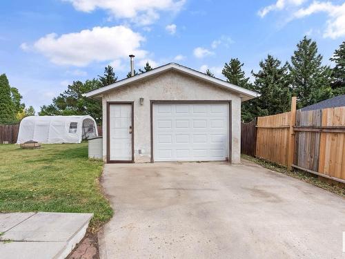 4015 74 St Nw, Edmonton, AB 