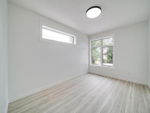 9921 87 Street, Edmonton, AB - Indoor Photo Showing Other Room