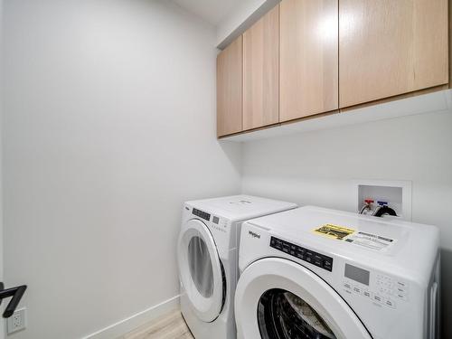 9921 87 Street, Edmonton, AB - Indoor Photo Showing Laundry Room