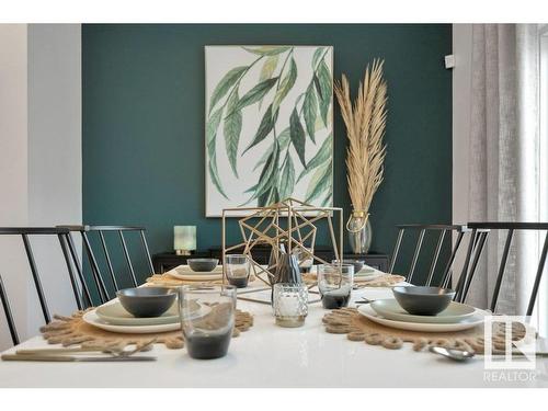 532 Bluff Lane, Leduc, AB - Indoor Photo Showing Dining Room