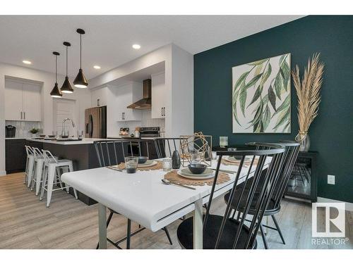 532 Bluff Lane, Leduc, AB - Indoor Photo Showing Dining Room