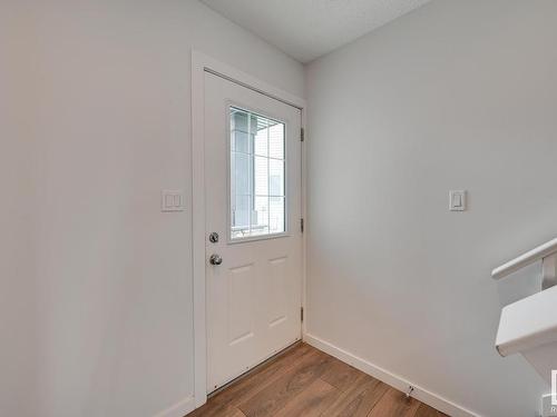 21806 91 Avenue, Edmonton, AB - Indoor Photo Showing Other Room