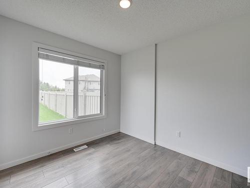 21806 91 Avenue, Edmonton, AB - Indoor Photo Showing Other Room