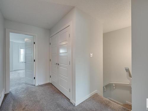 21806 91 Avenue, Edmonton, AB - Indoor Photo Showing Other Room