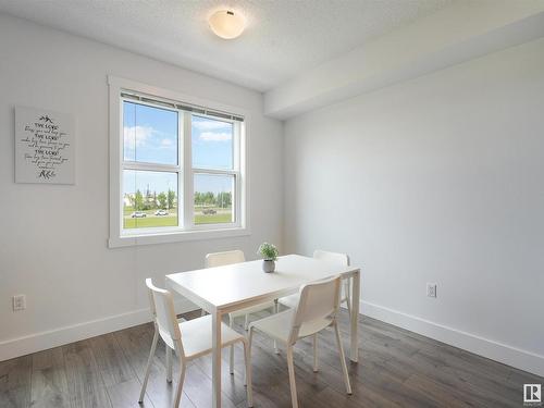 70 655 Watt Boulevard, Edmonton, AB - Indoor Photo Showing Dining Room