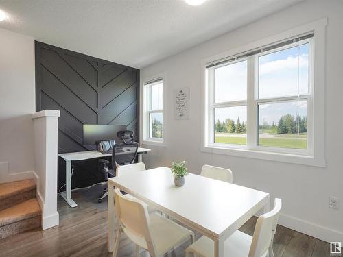 70 655 Watt Boulevard, Edmonton, AB - Indoor Photo Showing Dining Room