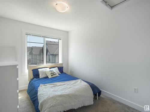 70 655 Watt Boulevard, Edmonton, AB - Indoor Photo Showing Bedroom