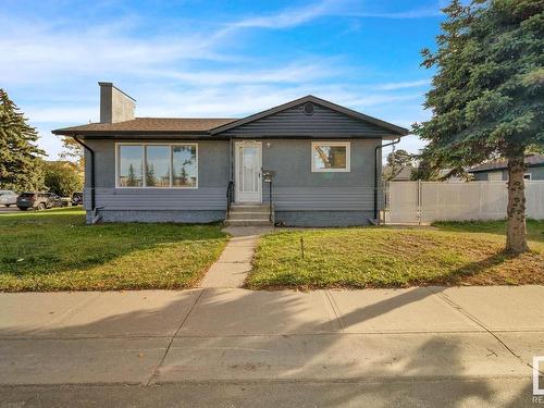 13703 137 Avenue, Edmonton, AB - Outdoor