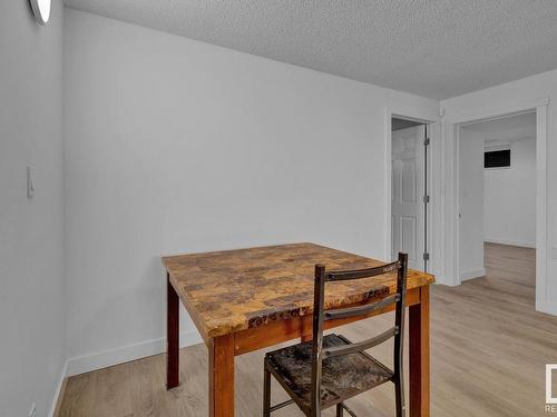 13703 137 Avenue, Edmonton, AB - Indoor Photo Showing Dining Room