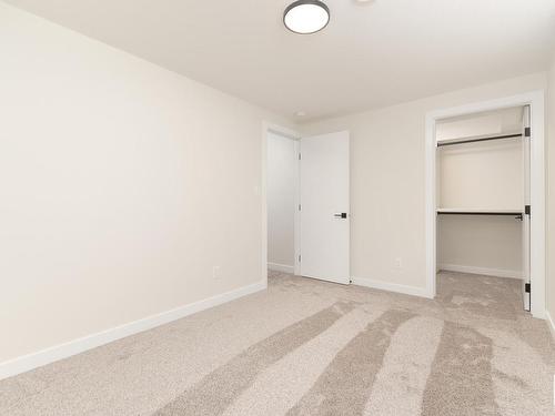 38 Heartwood Lane, Stony Plain, AB - Indoor Photo Showing Other Room