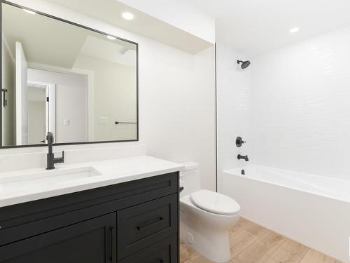 38 Heartwood Lane, Stony Plain, AB - Indoor Photo Showing Bathroom