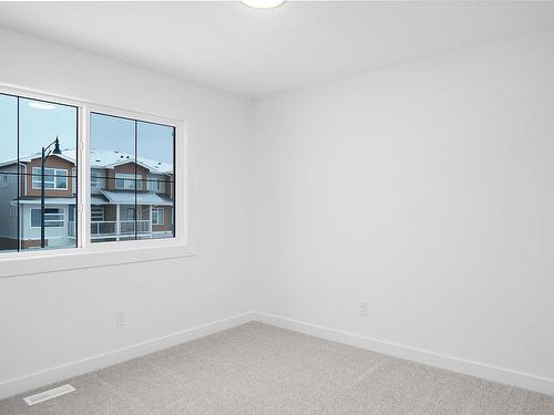 17255 9B Avenue, Edmonton, AB - Indoor Photo Showing Other Room