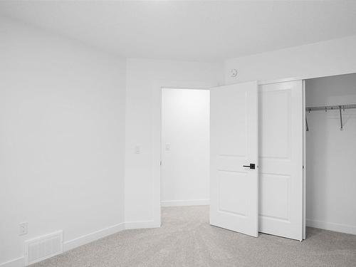 17255 9B Avenue, Edmonton, AB - Indoor Photo Showing Other Room