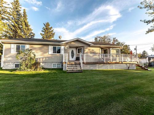 4916 56 St, Rural Lac Ste. Anne County, AB 