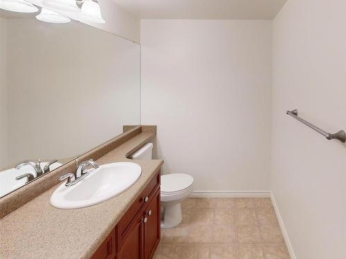 220 7510 89 Street, Edmonton, AB - Indoor Photo Showing Bathroom