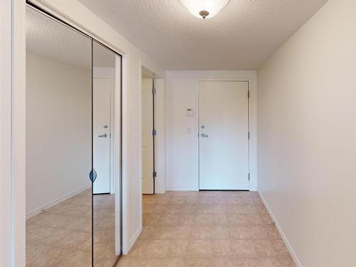 220 7510 89 Street, Edmonton, AB - Indoor Photo Showing Other Room