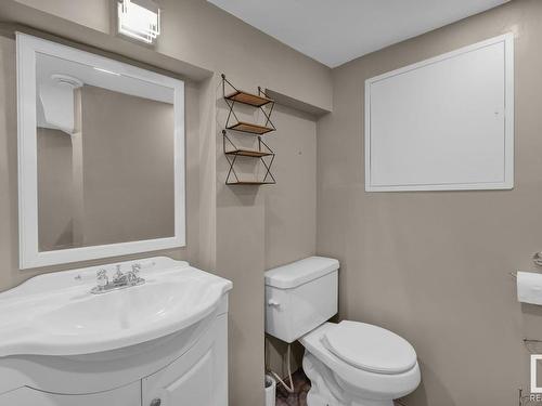 5168 50 Street, Waskatenau, AB - Indoor Photo Showing Bathroom