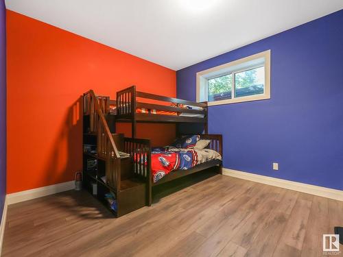 9433 142 Street, Edmonton, AB - Indoor Photo Showing Bedroom