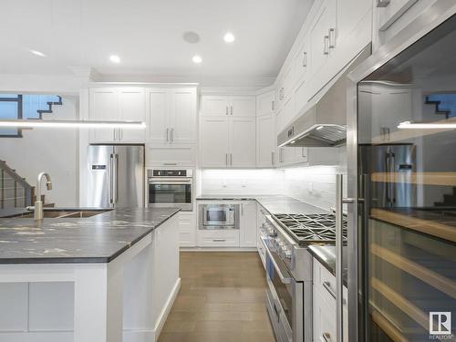 9433 142 Street, Edmonton, AB - Indoor Photo Showing Kitchen With Double Sink With Upgraded Kitchen