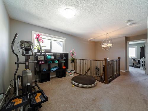 4 Rolston Cl, Leduc, AB 