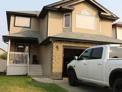 16225 48 ST NW  Edmonton, AB T5Y 3H6