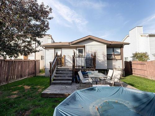 19011 86A Av Nw, Edmonton, AB 