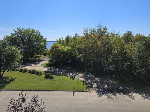 #302 4614A Lakeshore Dr, St. Paul Town, AB 