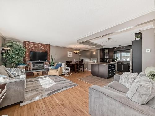 19 Garrison Cr, Sherwood Park, AB 