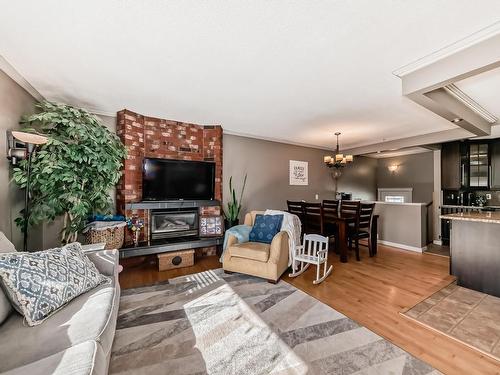 19 Garrison Cr, Sherwood Park, AB 