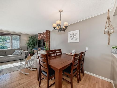 19 Garrison Cr, Sherwood Park, AB 