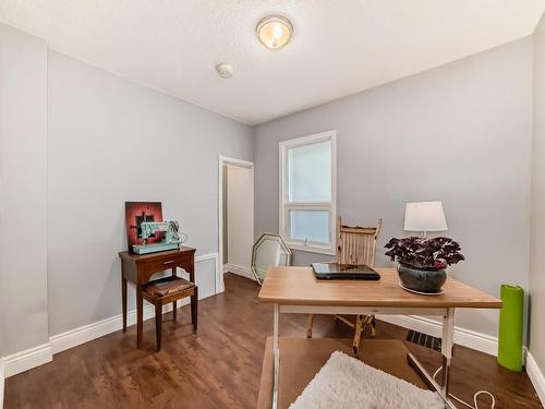 12207 110 Av Nw, Edmonton, AB 