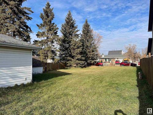 10011 98 Av, Morinville, AB 