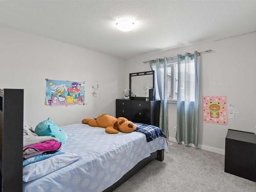 2093 Redtail Cm Nw, Edmonton, AB 