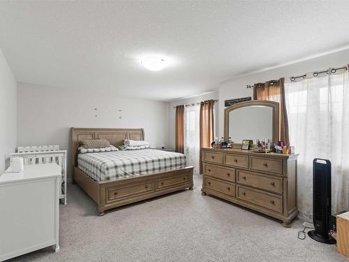 2093 Redtail Cm Nw, Edmonton, AB 