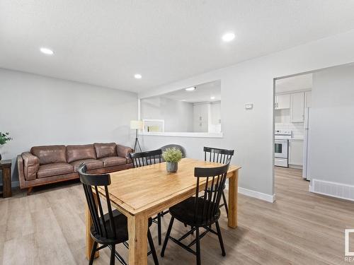 1211 5 Avenue, Cold Lake, AB - Indoor Photo Showing Dining Room