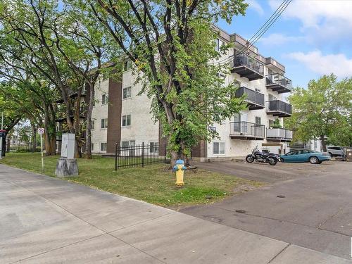 101 10740 105 Street, Edmonton, AB 