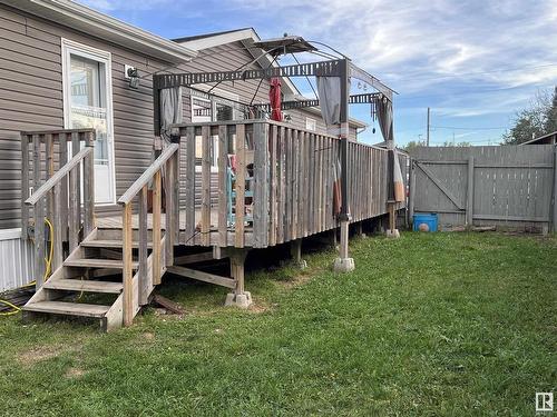 C 30 6402 52 Av (Poplar Ridge Mhp), Drayton Valley, AB 