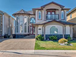 857 WILDWOOD CR NW  Edmonton, AB T6T 0M1