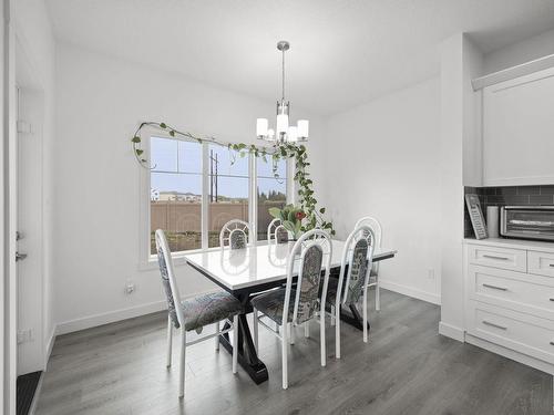 19738 29 Av Nw, Edmonton, AB 