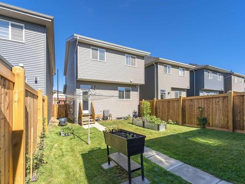 22667 81 Av Nw, Edmonton, AB 