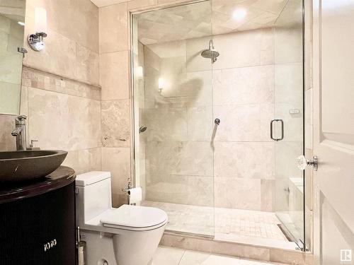 959 Lamb Crescent, Edmonton, AB - Indoor Photo Showing Bathroom