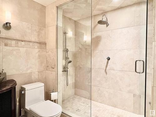 959 Lamb Crescent, Edmonton, AB - Indoor Photo Showing Bathroom