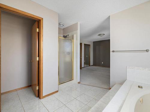 15936 59 Street, Edmonton, AB - Indoor Photo Showing Other Room